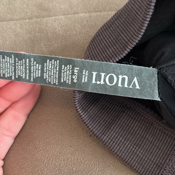 Vuori Daily sports bra - Picture 4 of 5